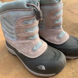 ❄️North face kids size 2 snow boots